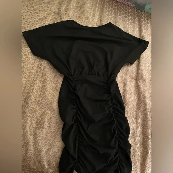 SHORT SLEEVE OFF THE SHOULDER RUCHED SKIRT BODYCON DRESS SIZE M BLACK - Picture 8 of 12